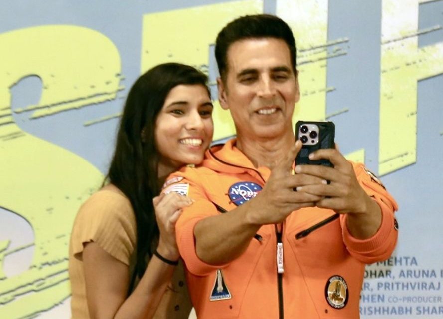 ‘India is everything to me’: Akshay Kumar to give up Canadian passport