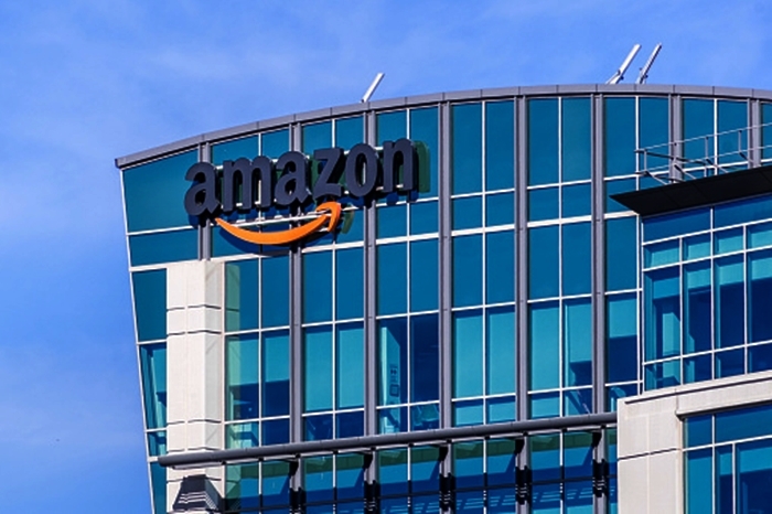 Amazon halts construction of 2nd headquarters in US to cut costs