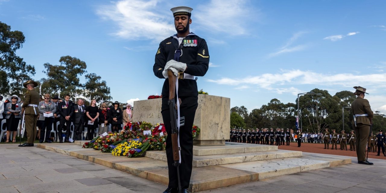 Dawn services held across Australia on Anzac Day