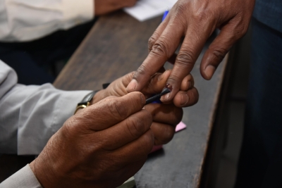K’taka polls: Process of filing nominations ends today