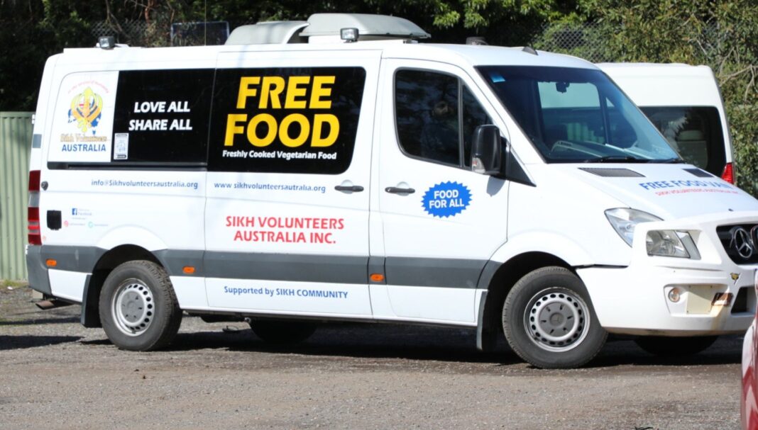Sikh Volunteers Australia maintains food van services through holiday period