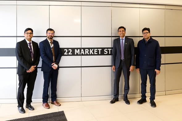 Consul General reviews new VFS Centre in Sydney